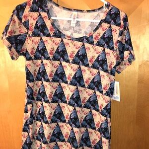 LulaRoe Floral Patchwork Classic Tee NWT! XXS